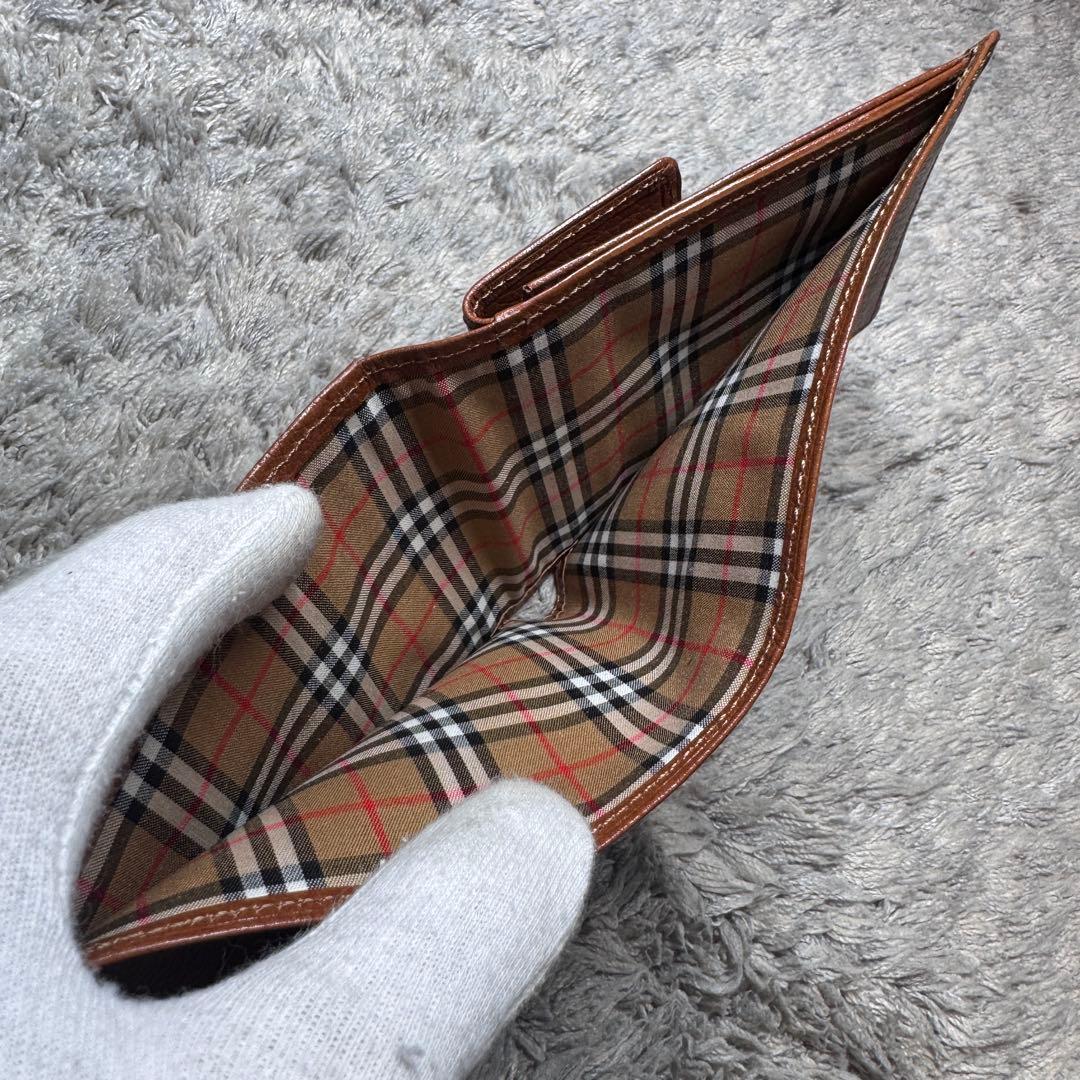 【未使用】BURBERRY バーバリー 二つ折り財布 レザー 内側ノバチェック