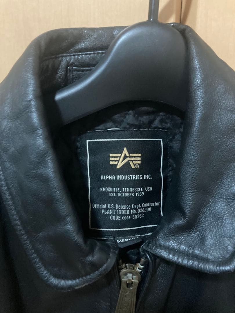 ALPHA INDUSTRIES ブラック MA-1 ジャケット M