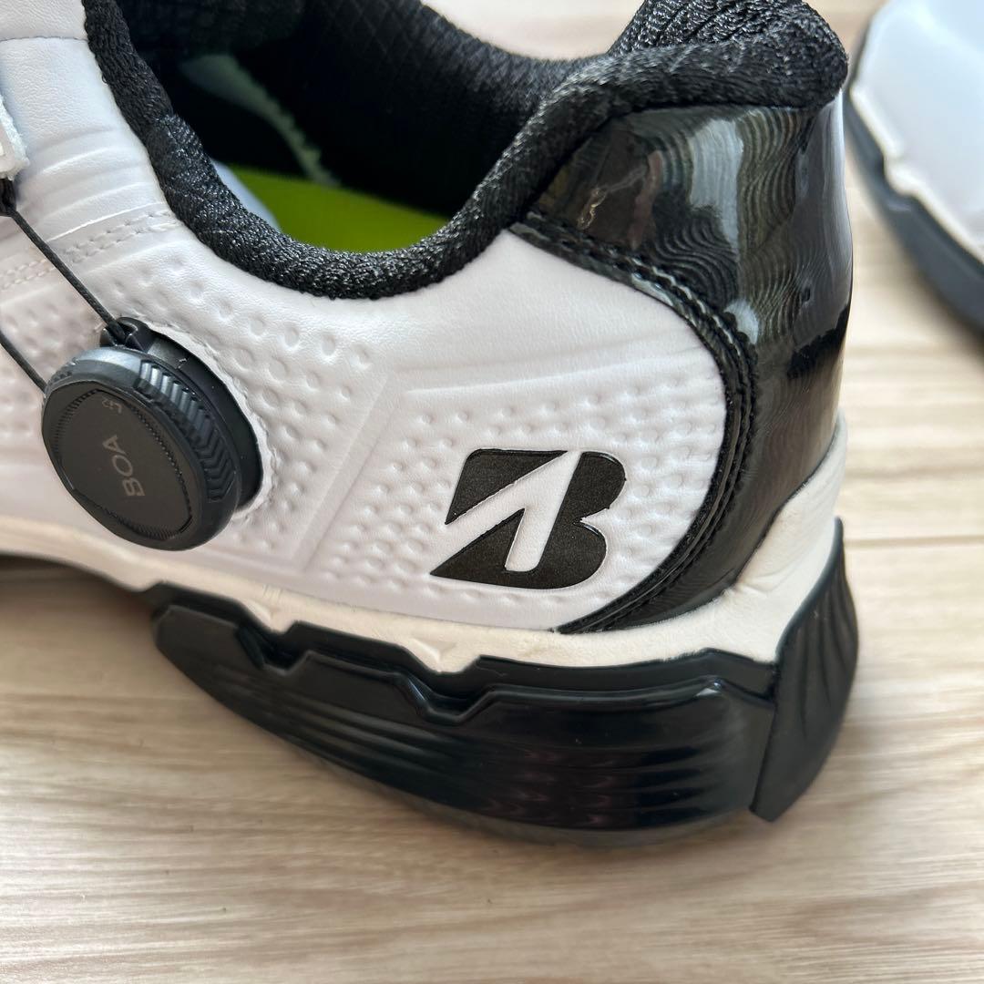 BRIDGESTONE ゴルフシューズ ホワイト　ニューモデル