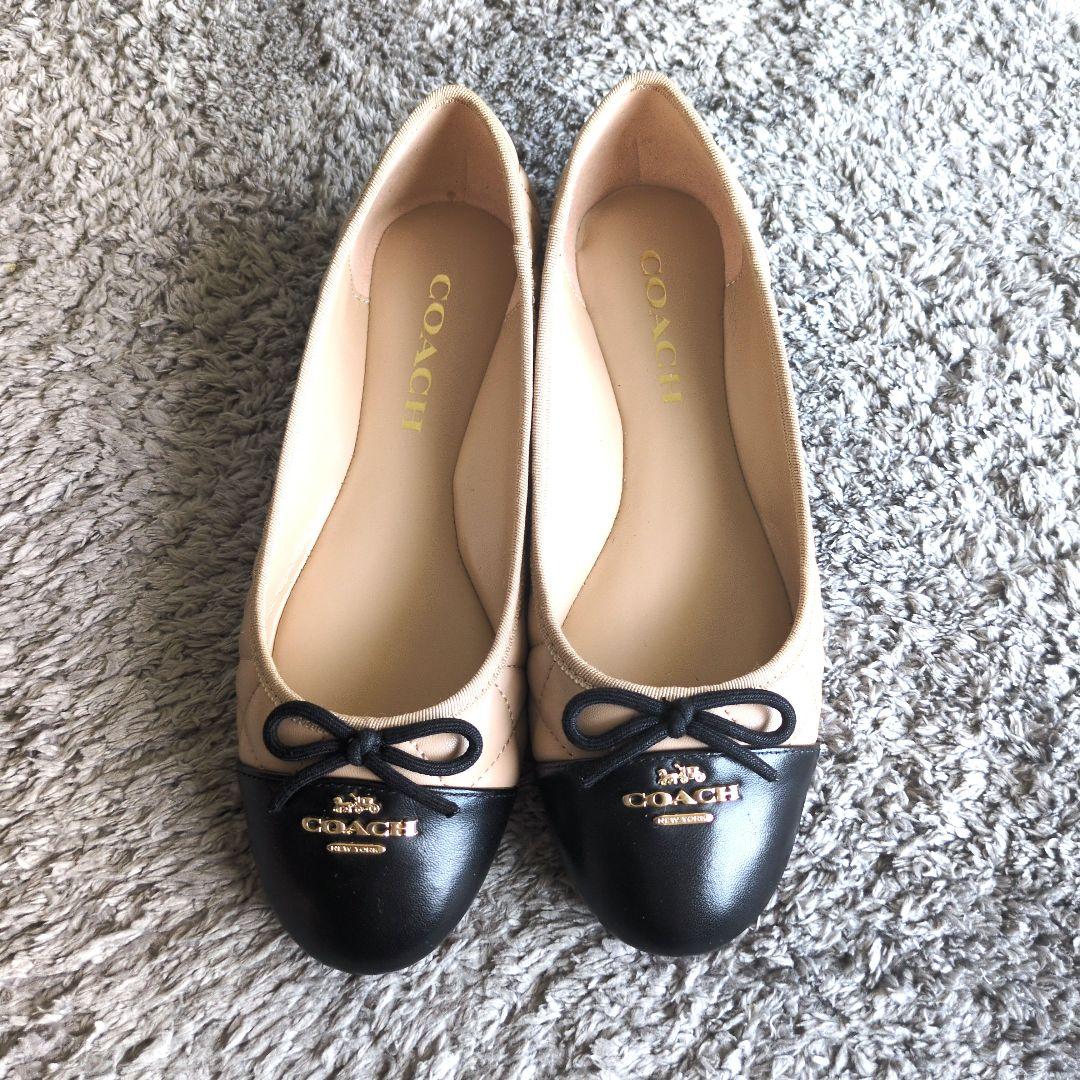 新品COACH フラットシューズ　バレイシューズ