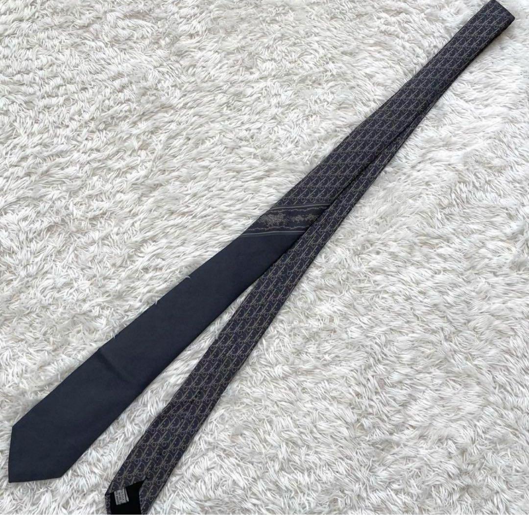 ［美品］ディオールオム　オブリーク　ストライプ　シルク　ネクタイ　ネイビー