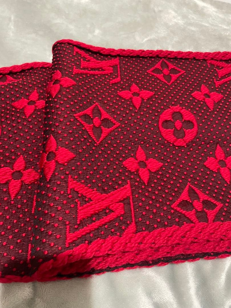 美品ルイヴィトンマフラー