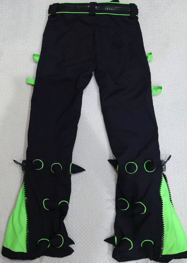 【新品Ｌ】スペーストライブSPACETRIBE　バリ島製　最強トゲトゲパンツ