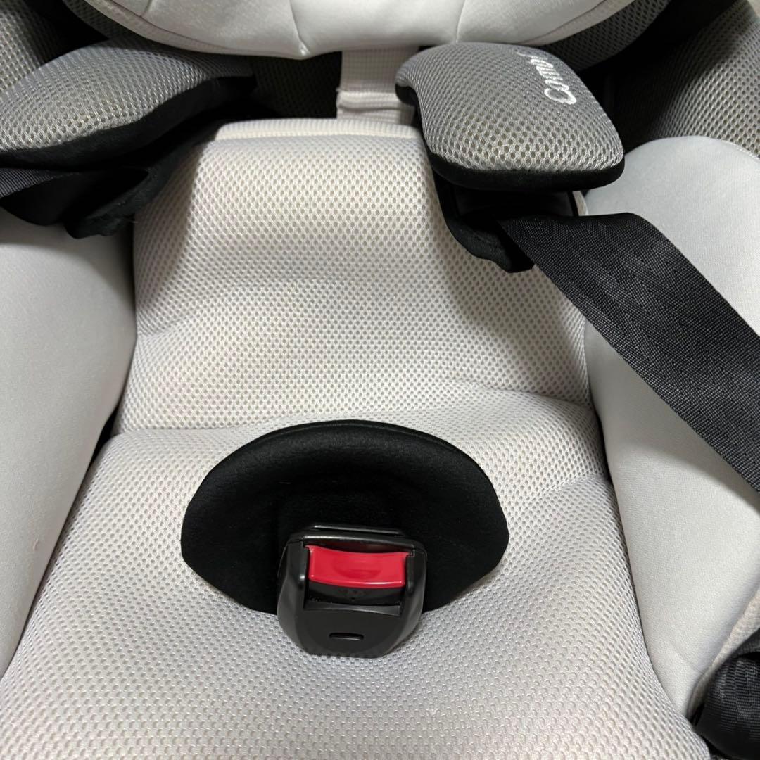 【美品】Combi コンビ THE S ISOFIX ZA-670 ブラック