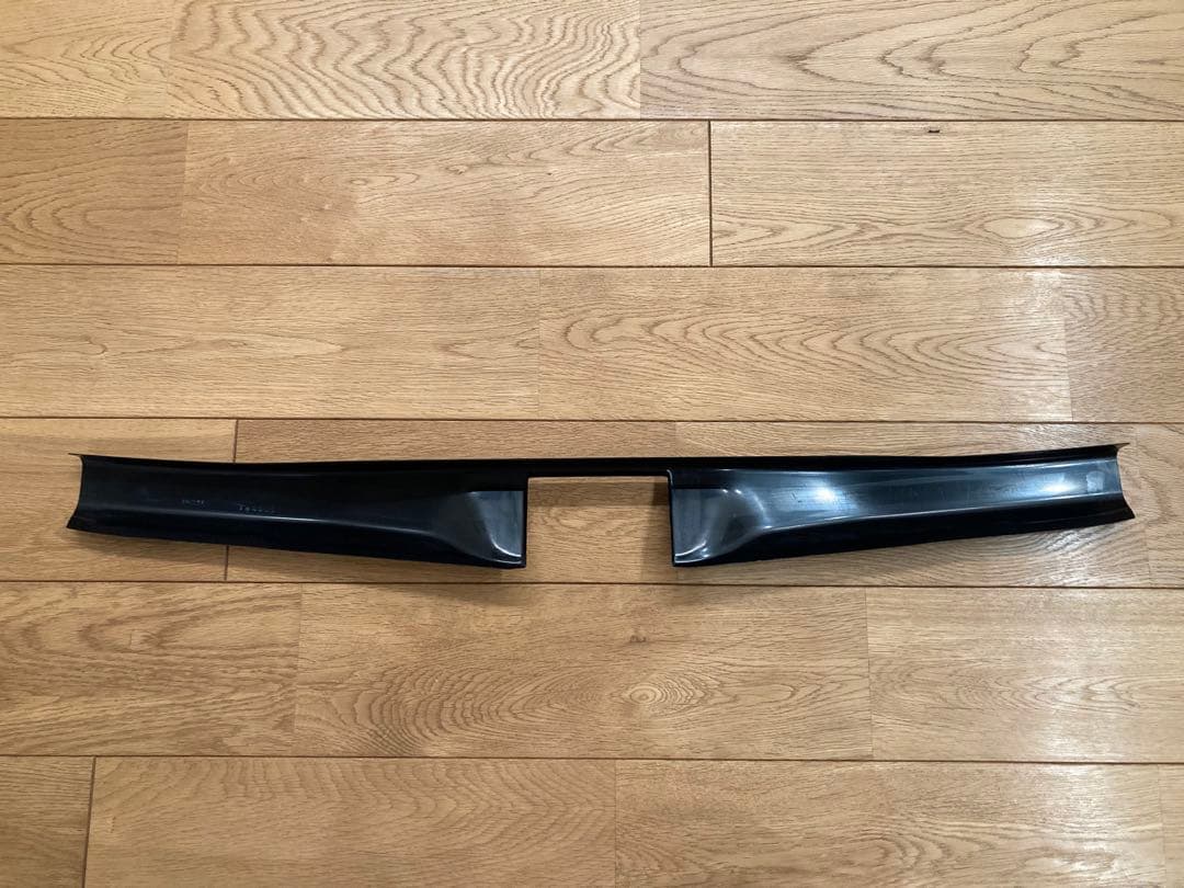 HA36S　アルト　純正オプション　リアゲートメンバーガーニッシュ　ワークス