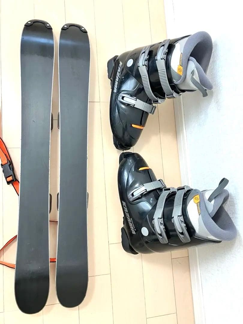 サロモンsalomon 90ブーツ27.0 ショートスキー　送料無料 大阪手渡可