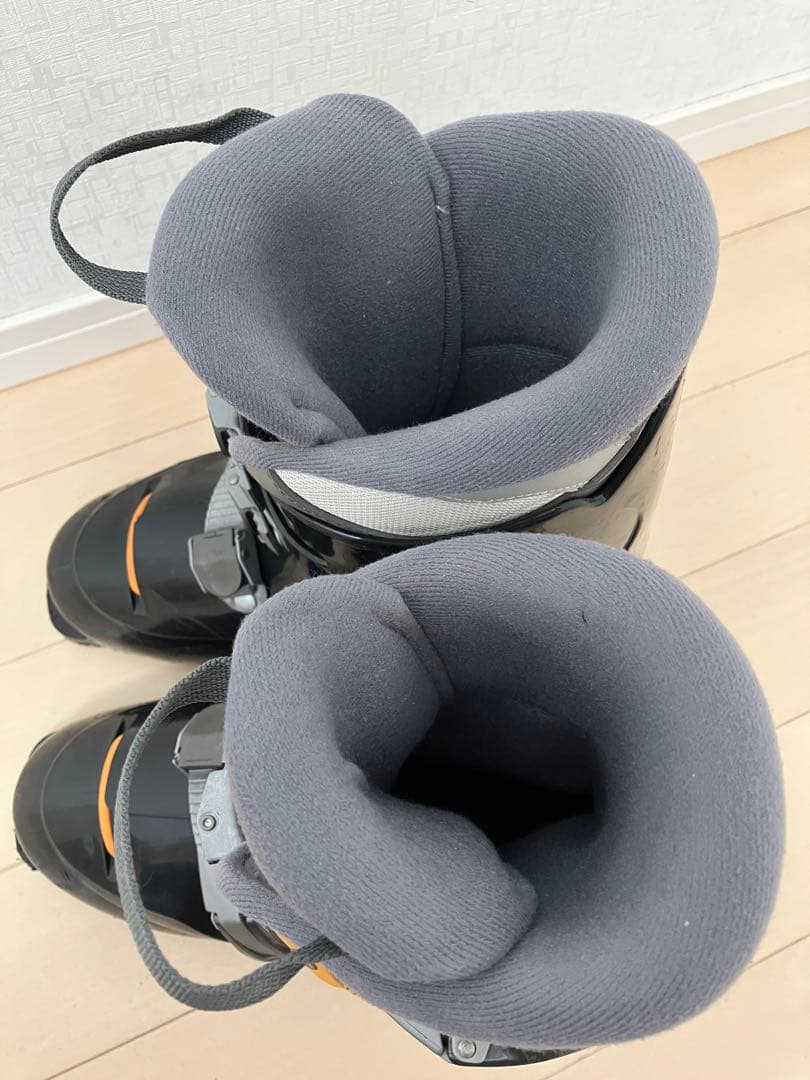 サロモンsalomon 90ブーツ27.0 ショートスキー　送料無料 大阪手渡可