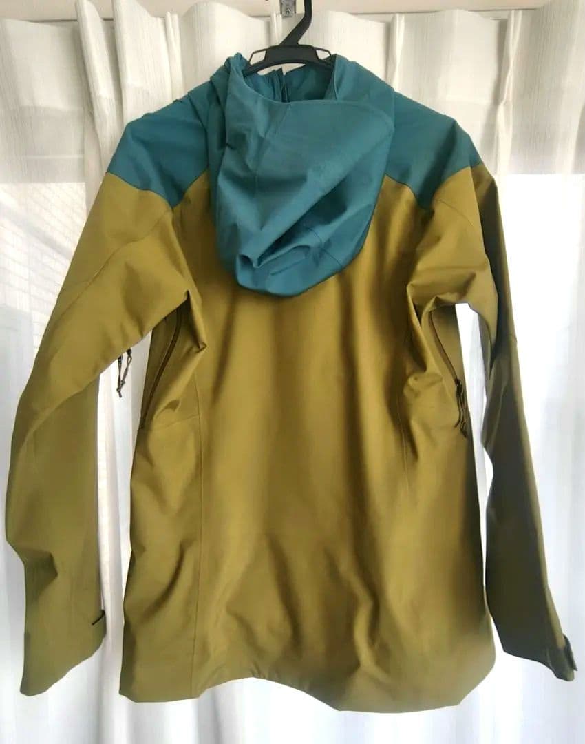 パタゴニア　ウィメンズ　スノードリフター　ジャケット　Sサイズ（日本Mサイズ）