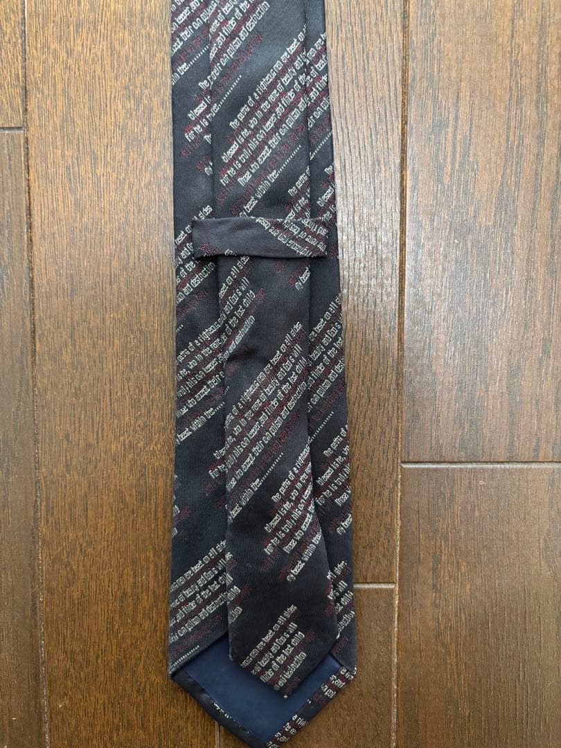 beauty:beast テキストパターン シルクネクタイ 黒