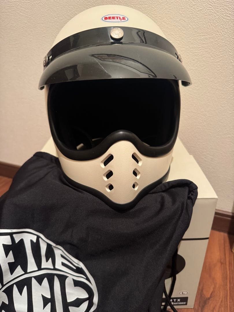 k*n様 オーシャンビートル　MTX アイボリー　XL バイザー付