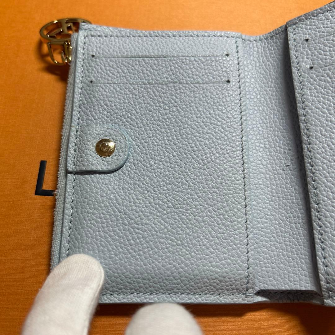 美品★ルイ ヴィトン★ポルトフォイユ・リサ★折り財布★水色ブルーオランプ