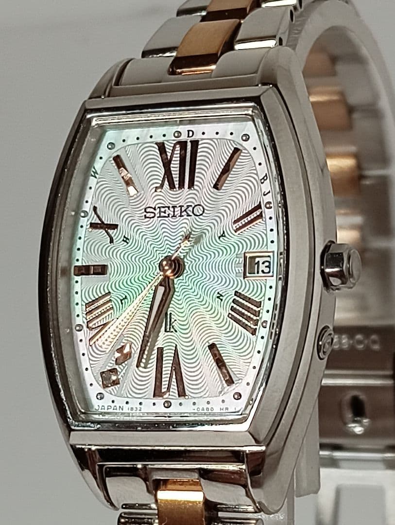 SEIKO　ルキア　SSVW117 ソーラー電波時計 白蝶貝文字盤　レディース