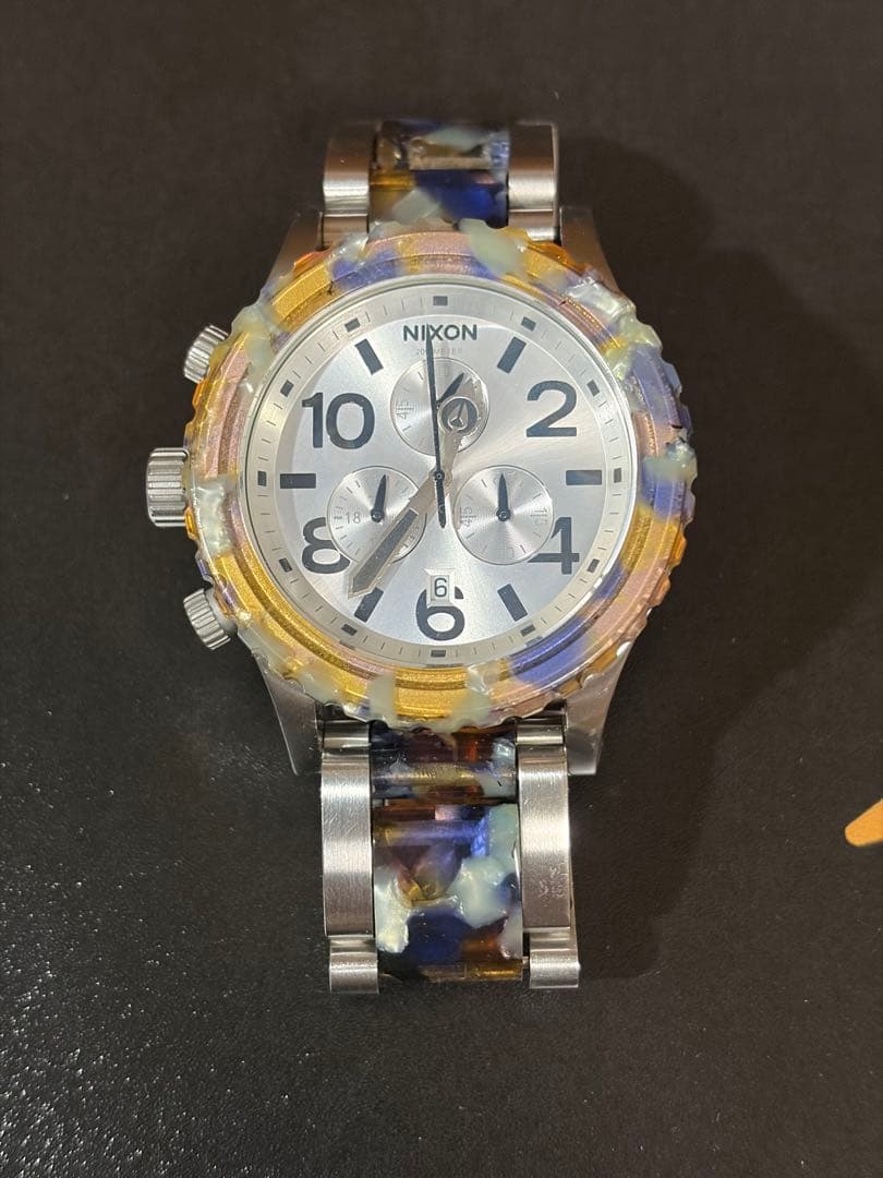NIXON クロノグラフ 腕時計 マルチカラー（電池切れ）