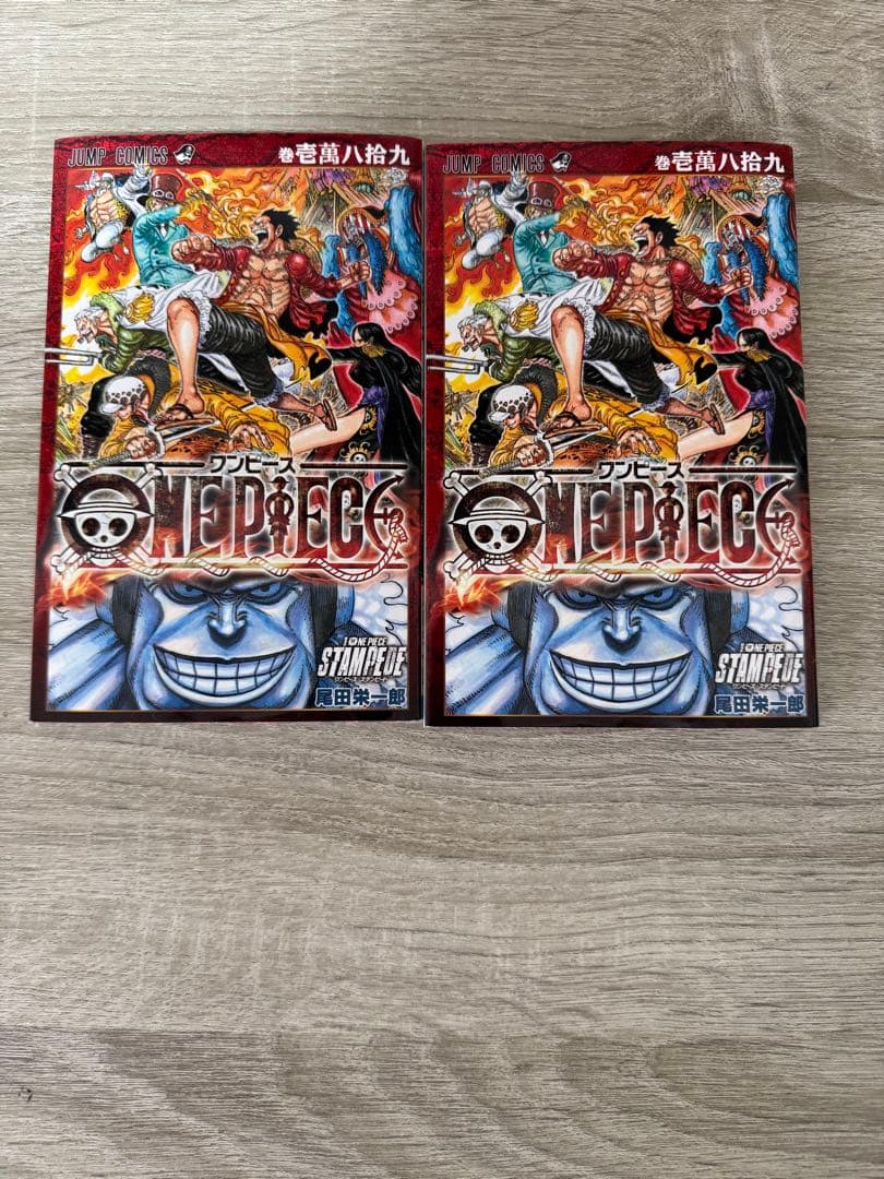 ONE PIECE 全巻セット（16〜35，37，39〜112巻初版）、関連本