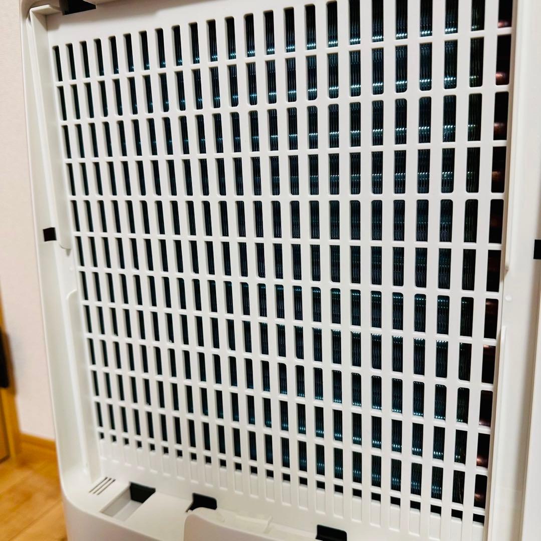 美品✨ SHARP CV-J180-W 衣類乾燥除湿機 梅雨の季節に役立つ✨