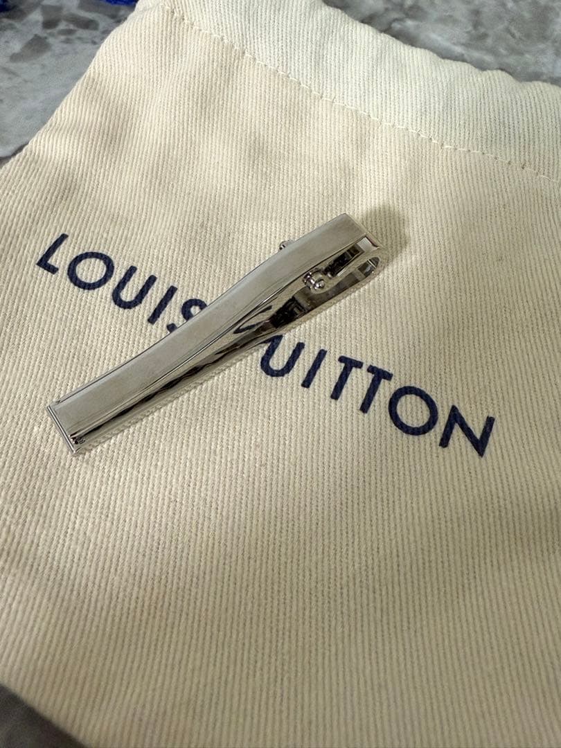 Louis Vuitton ネクタイピン シルバー 保存袋付き