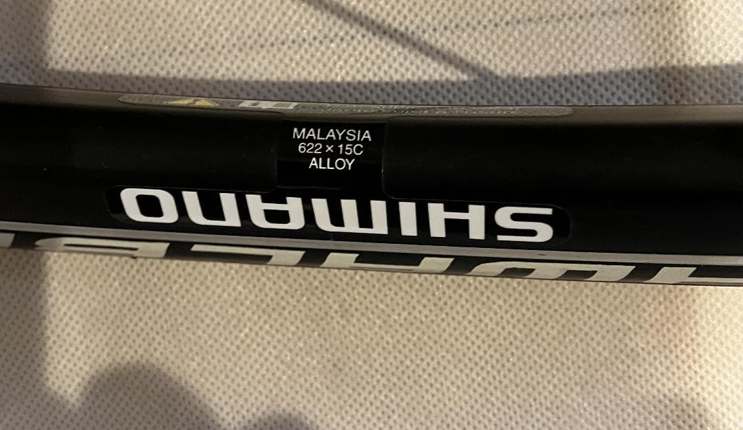 WH-RS11 105スプロケットとタイヤ付き