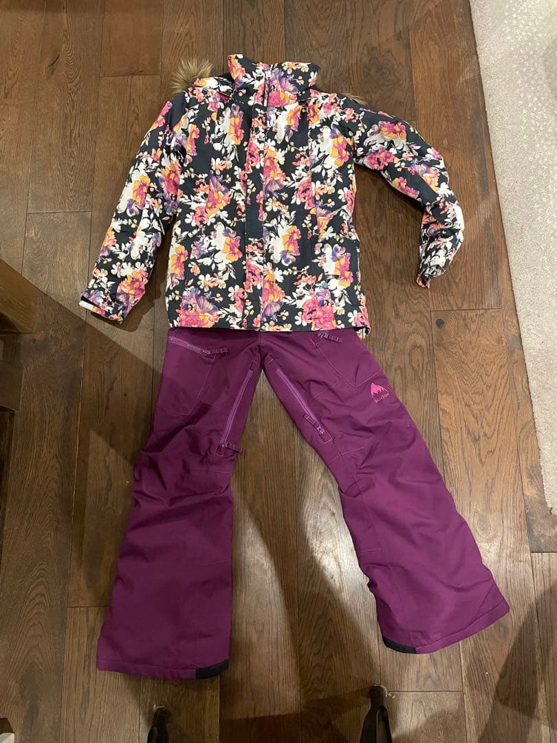 BURTONウェアー(レディース)