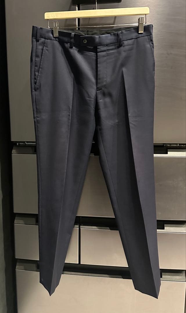 銀座グローバルスタイル サイズA4 ネイビースーツ　セットアップ　ビジネススーツ