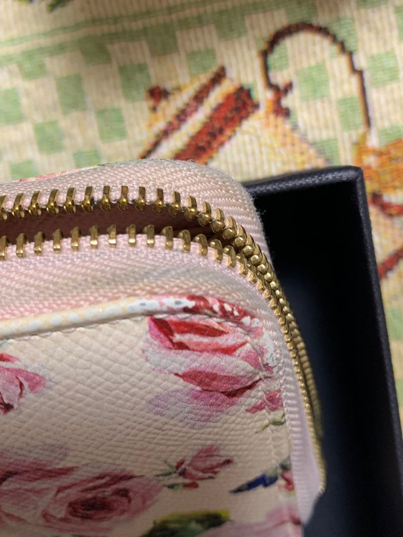 Dolce & Gabbana 花柄 長財布