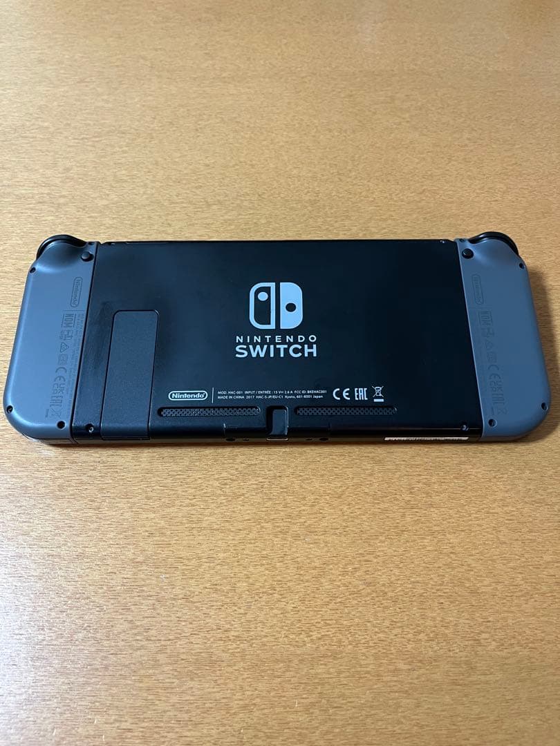 Nintendo Switch 、純正ケース、純正プロコン、純正コントローラ＋1