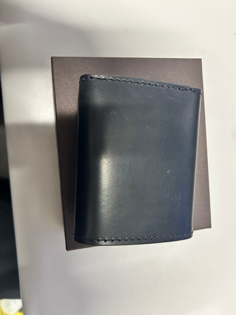 art brown ukサドルレザー　コンパクト　試着のみ　ベイカー　ホーウィン