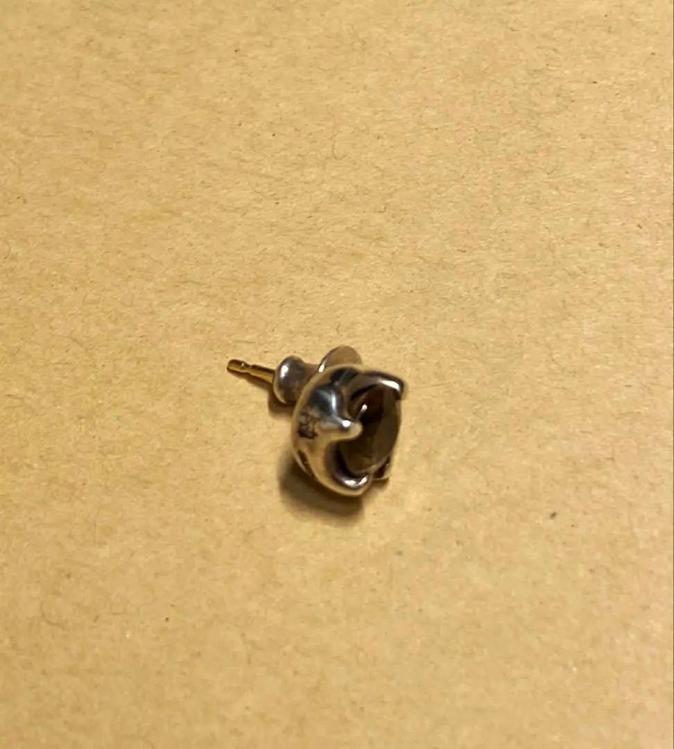 ブラッディマリーBloody Mary　ナットピアス 木の実スモーキークォーツ