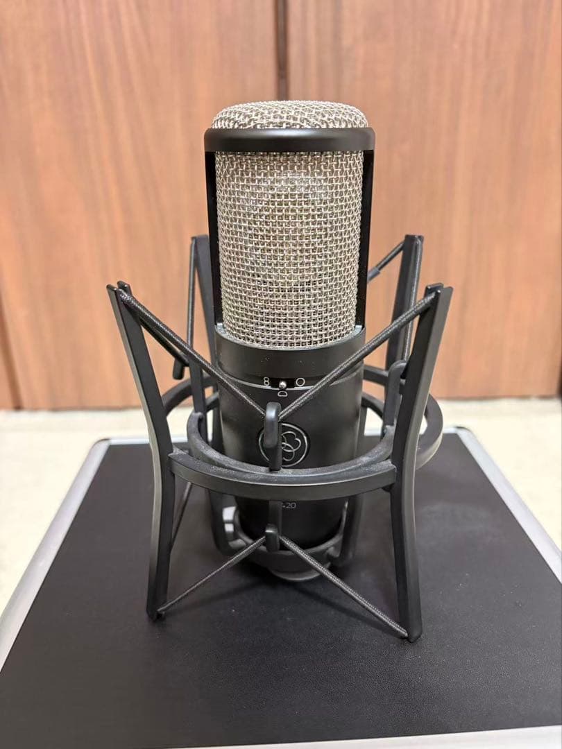 AKG P420 コンデンサーマイク 美品／動作確認済み