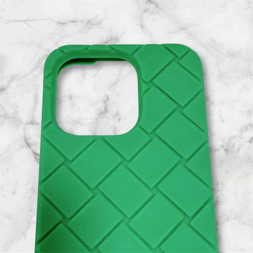 未使用級　ボッテガ Bottega Veneta グリーンiPhone14Pro