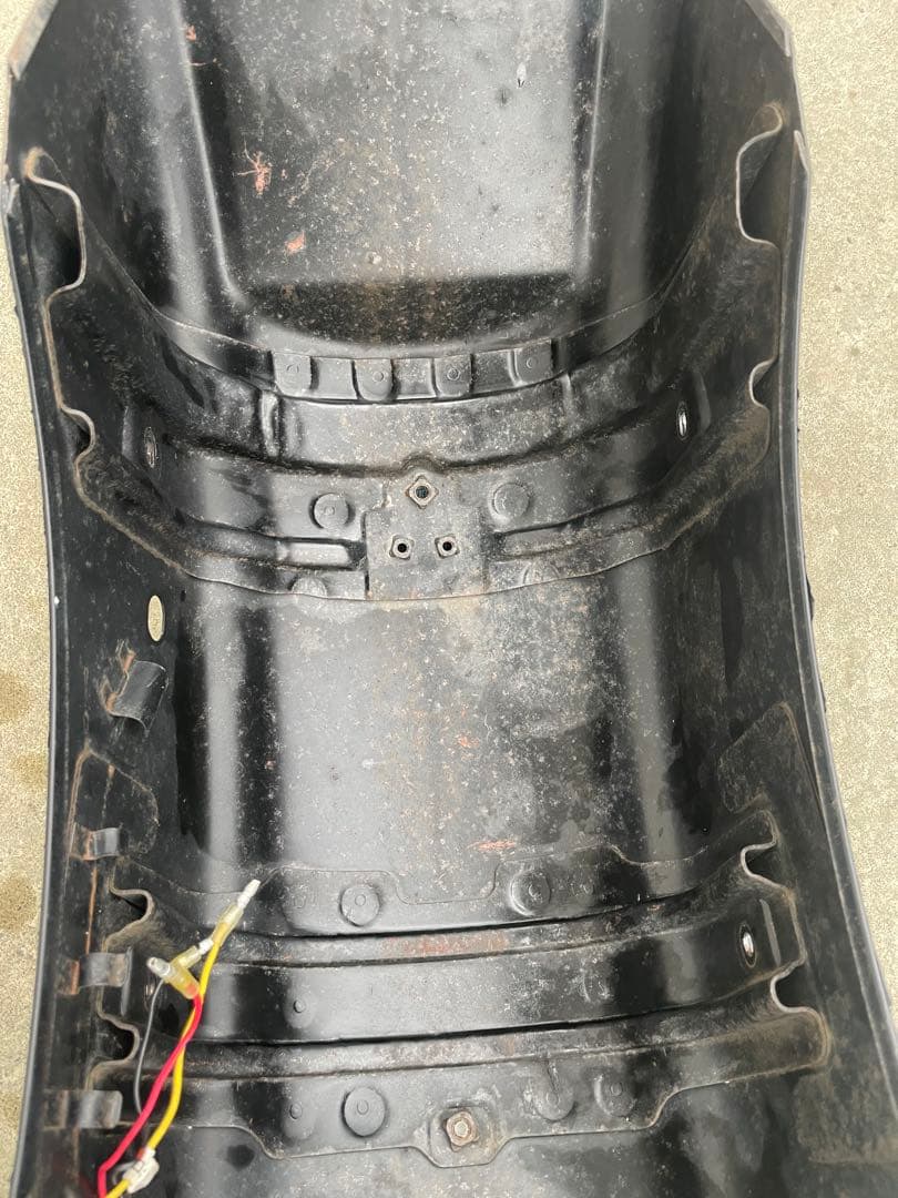 ドラッグスター400クラシック　純正フェンダー　カット済み　キジマテール付き