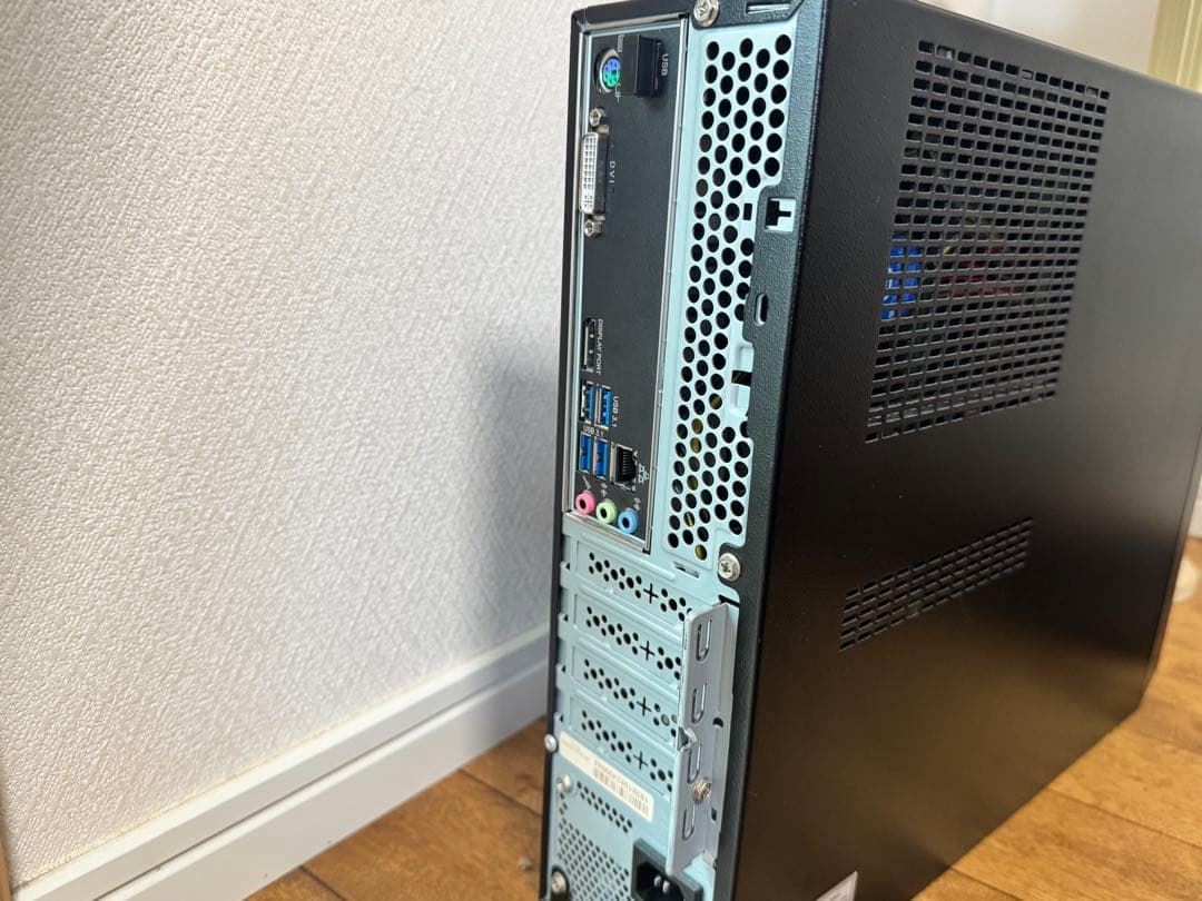 S*i様 Windows11スリムタワー型デスクトップPC