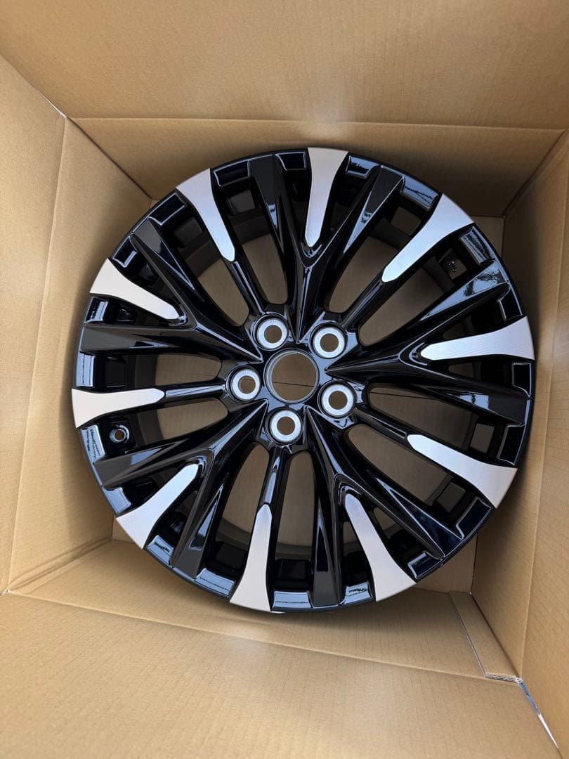 新品】アルファード40系エグゼクティブMOP 純正ホイール　センターキャップ付き