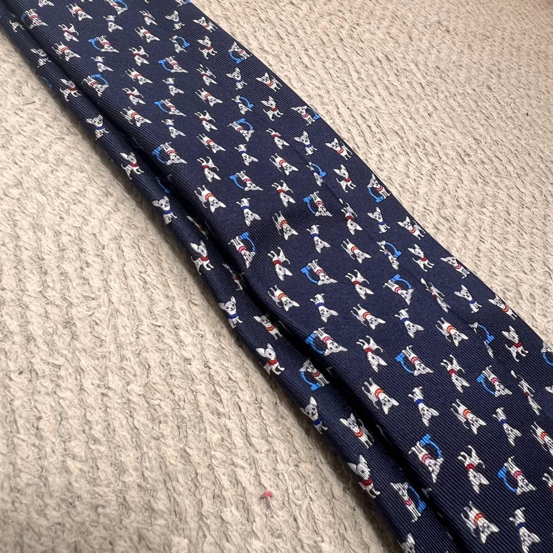 Salvatore Ferragamo フェラガモ ネクタイ 犬柄 アニマル