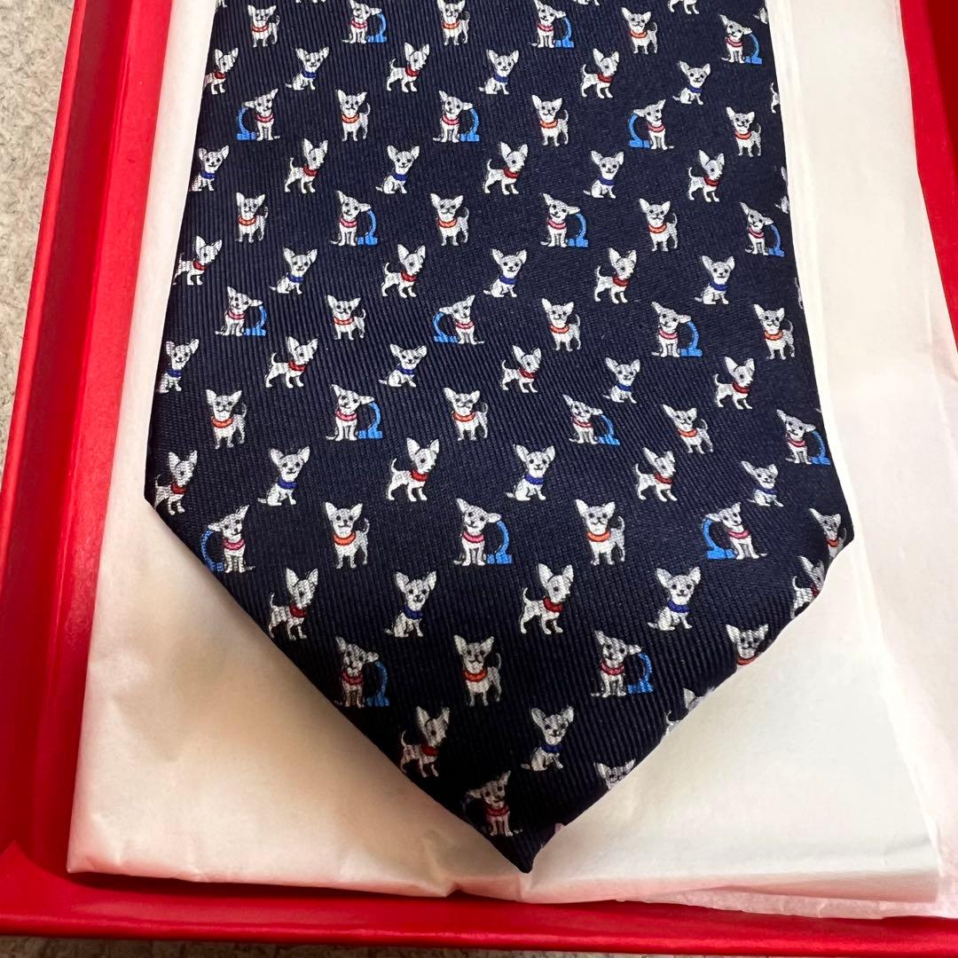 Salvatore Ferragamo フェラガモ ネクタイ 犬柄 アニマル