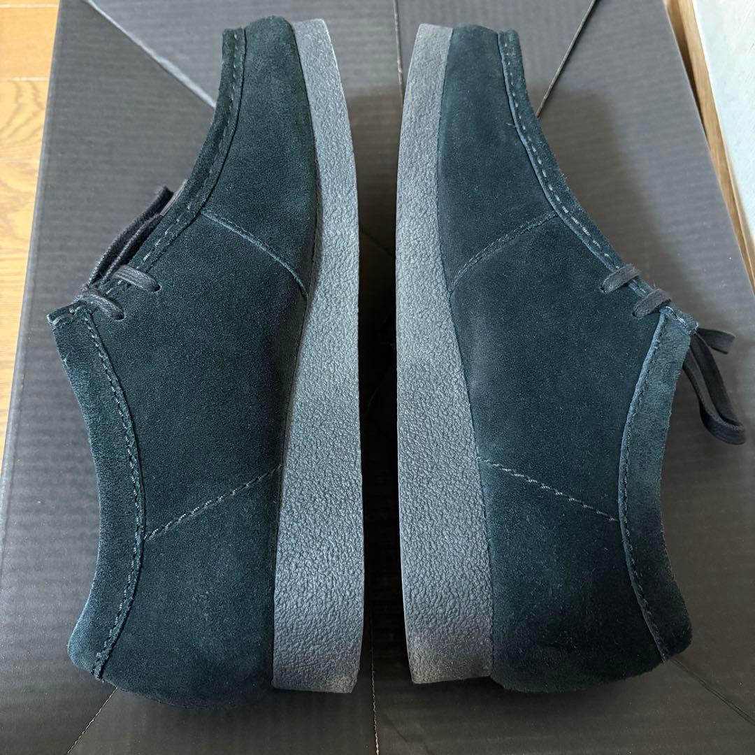 Clarks ワラビー エヴォウォータープルーフ　（ブラックスエード）