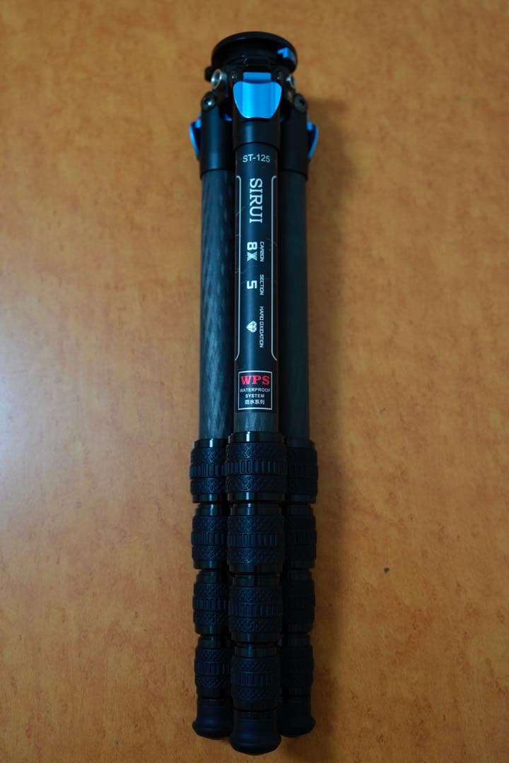 SIRUI ST-125 カーボン三脚