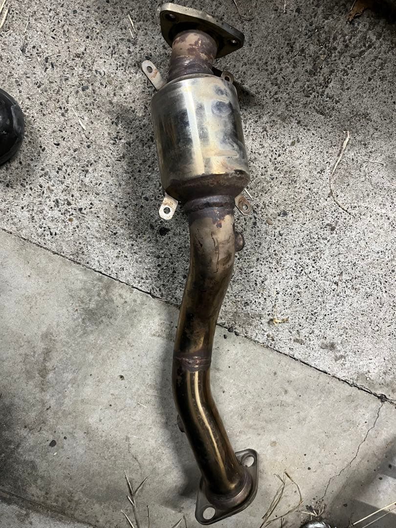 ゆ*様 ホンダ　cr-z キャタライザー　スポーツ　触媒