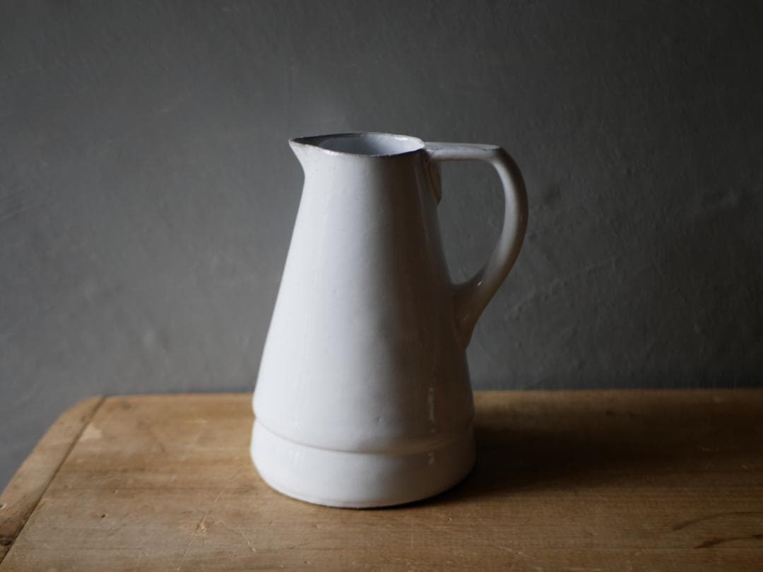 うさこ　アスティエ・ド・ヴィラット　花器　フラワーベース　パリ　ピッチャー