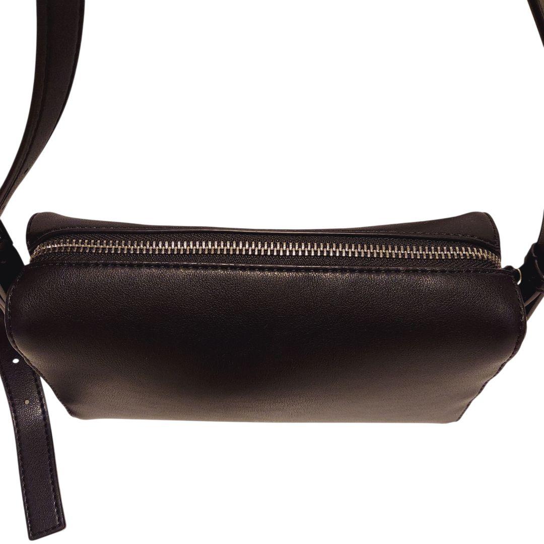 【APC】ショルダーバッグ Nino カメラバッグ 黒 レザー