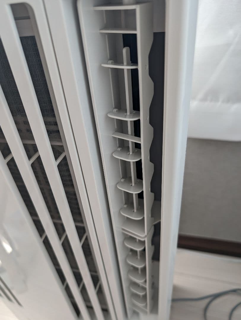 か〜こ　ウィンドウエアコンコロナ　使用1日