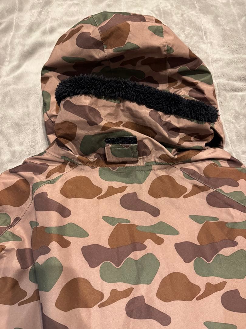 MZX MAZUME 迷彩柄ダウンジャケット