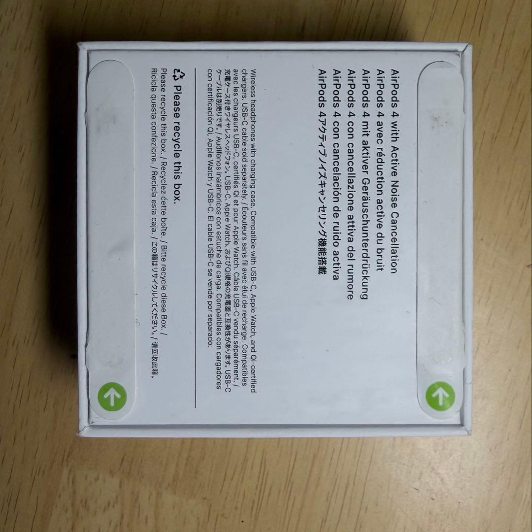 AirPods 4 アクティブノイズキャンセリング搭載 箱付き おまけケース