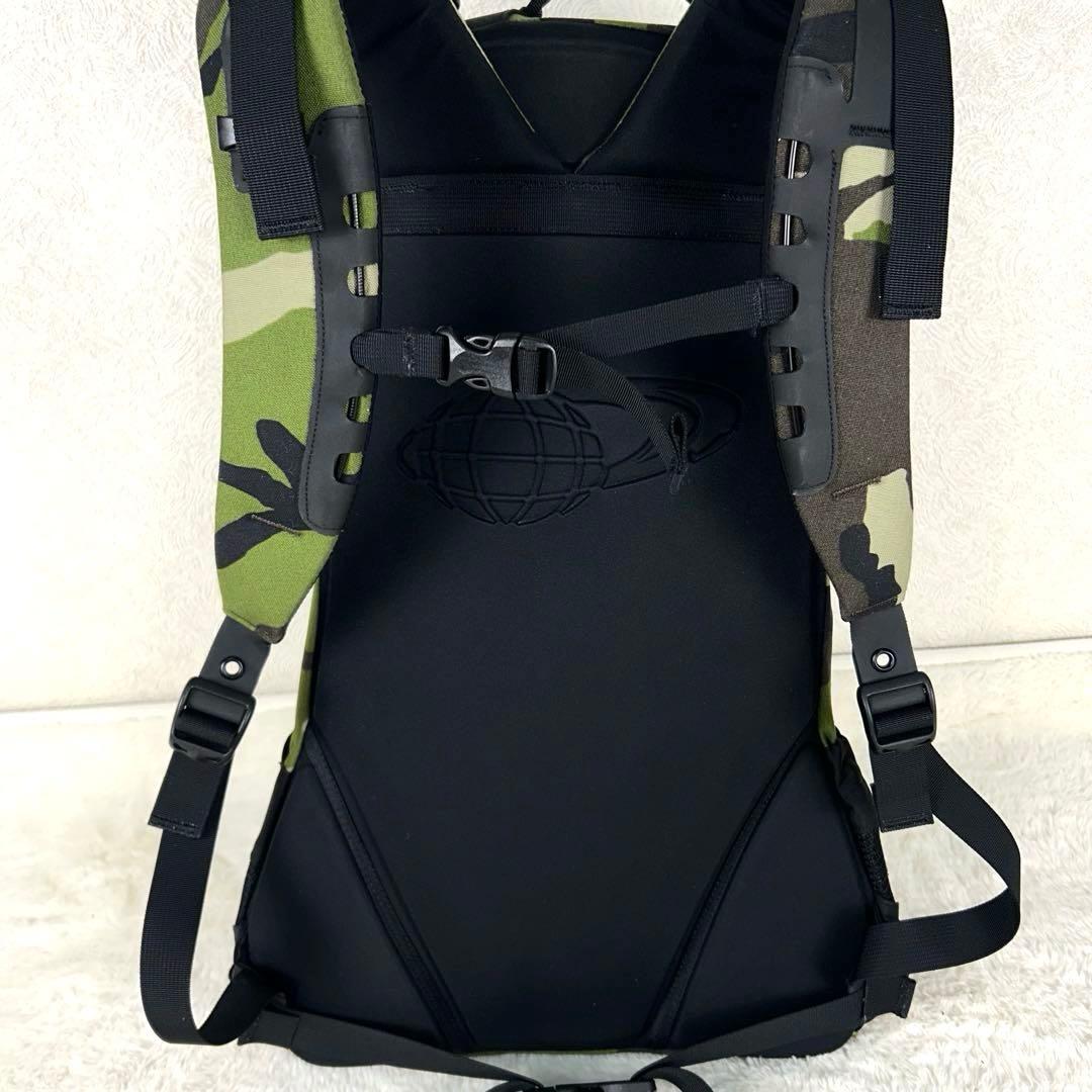 希少 美品 アークテリクス × ビームス ARRO22 WoodlandCamo