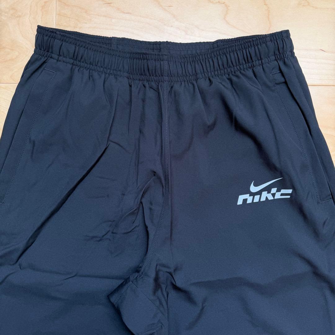 NIKEナイキ　ランニングウェア　上下セット　上着　パンツ　黒ブラック　M 新品