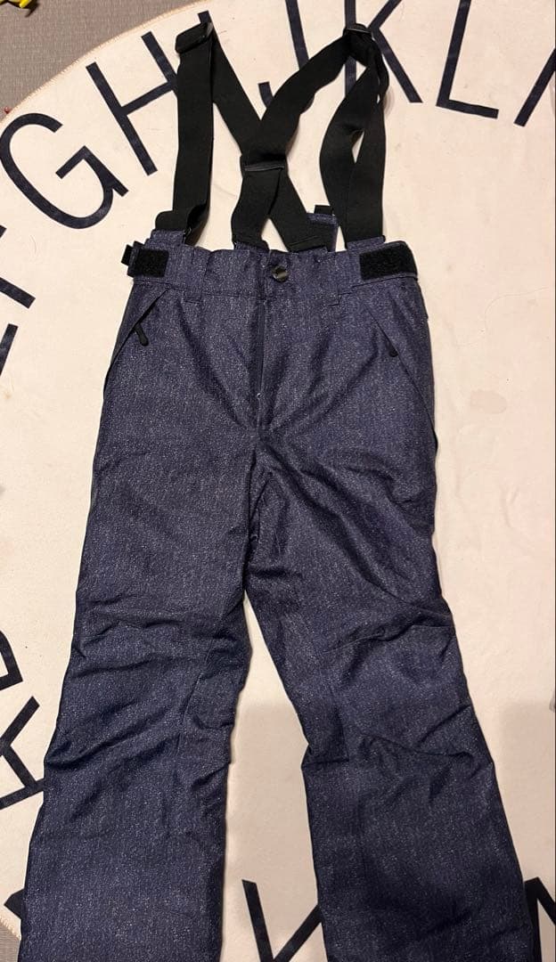 女の子スキーウェア