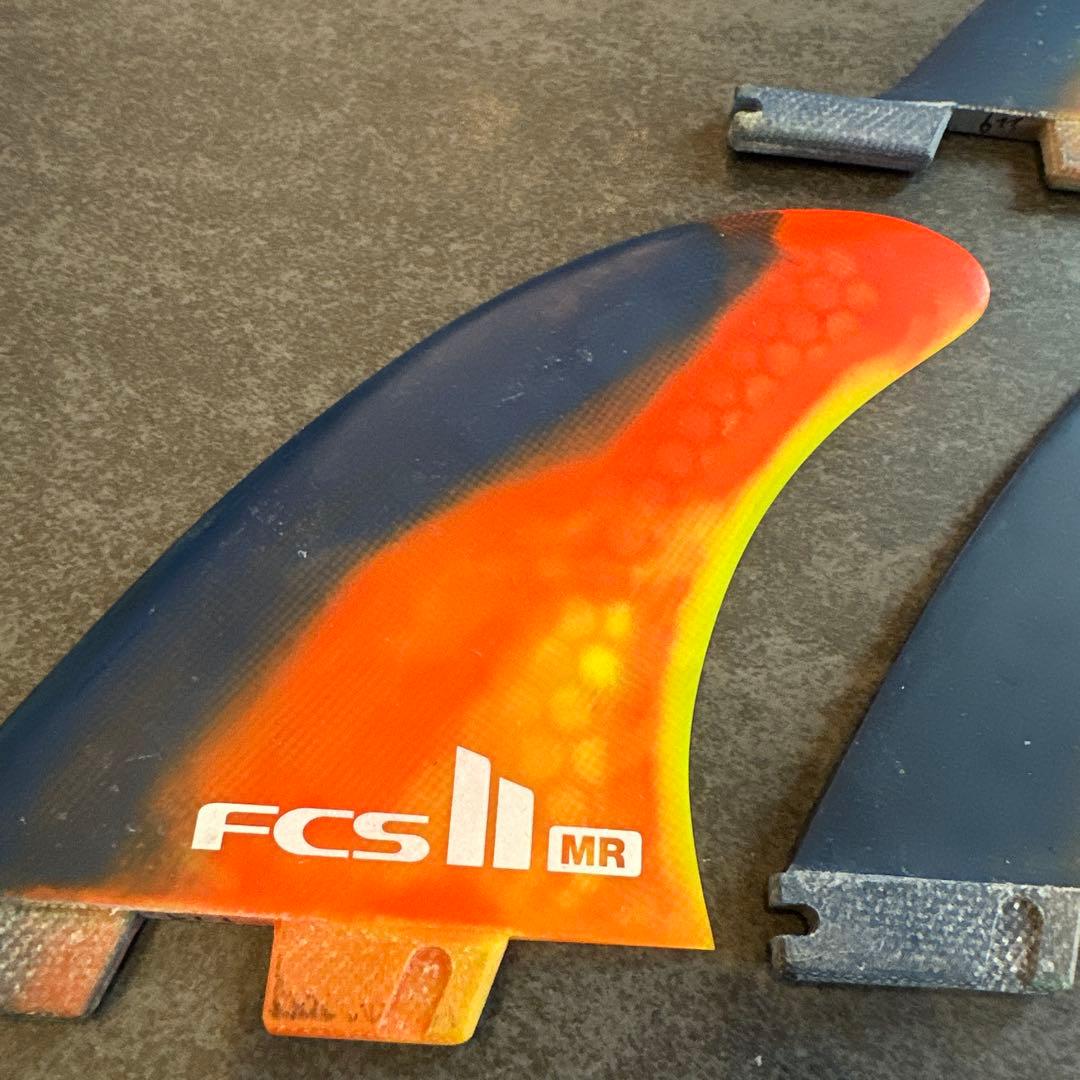 マークリチャーズツインスタビFCS II MR トライフィン ミディアムサイズ