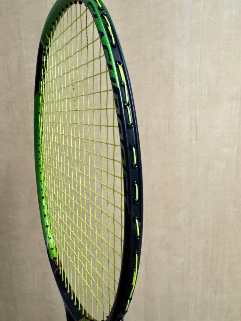【美品】YONEX VOLTRIC FB FLASH BOOST（ボルトリック）