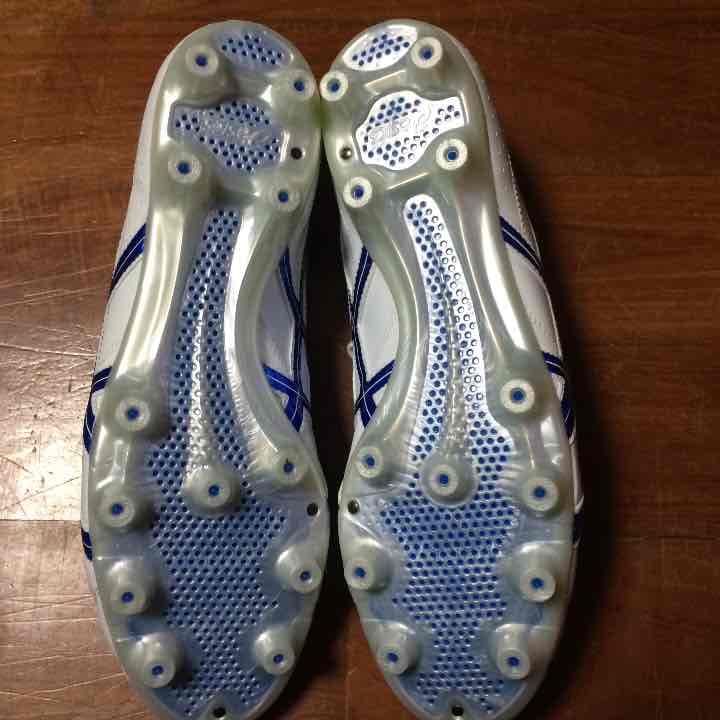 サッカースパイク DSライト