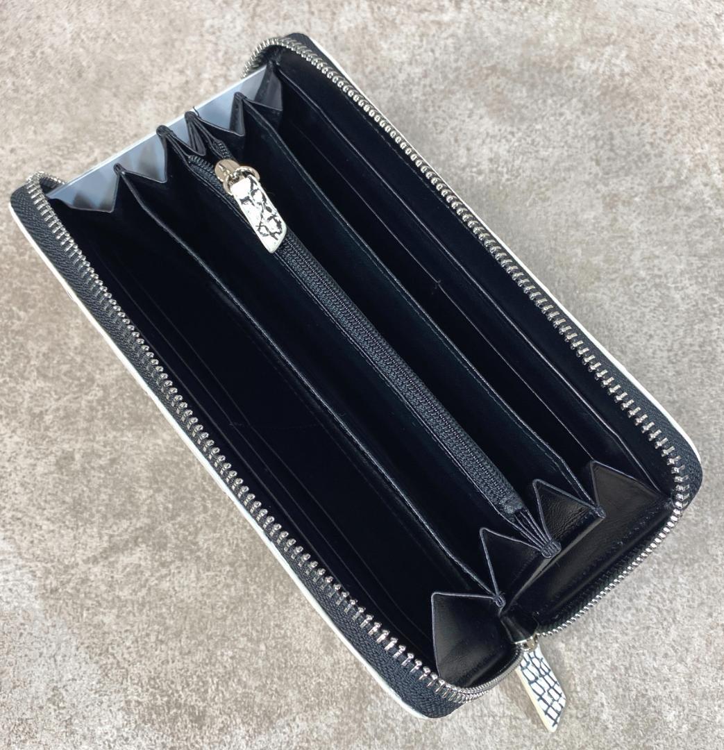 【未使用】 クロコダイル ワニ革 ラウンドファスナー 長財布 目地染 ホワイト