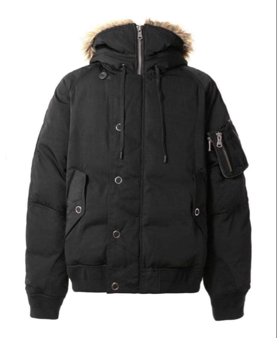 breath ダウンジャケット　n2b T-Pablow着用　ファーダウン